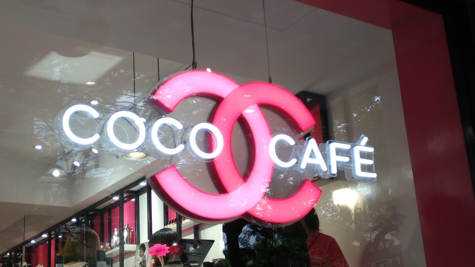 CHANEL COCO CAFÉ